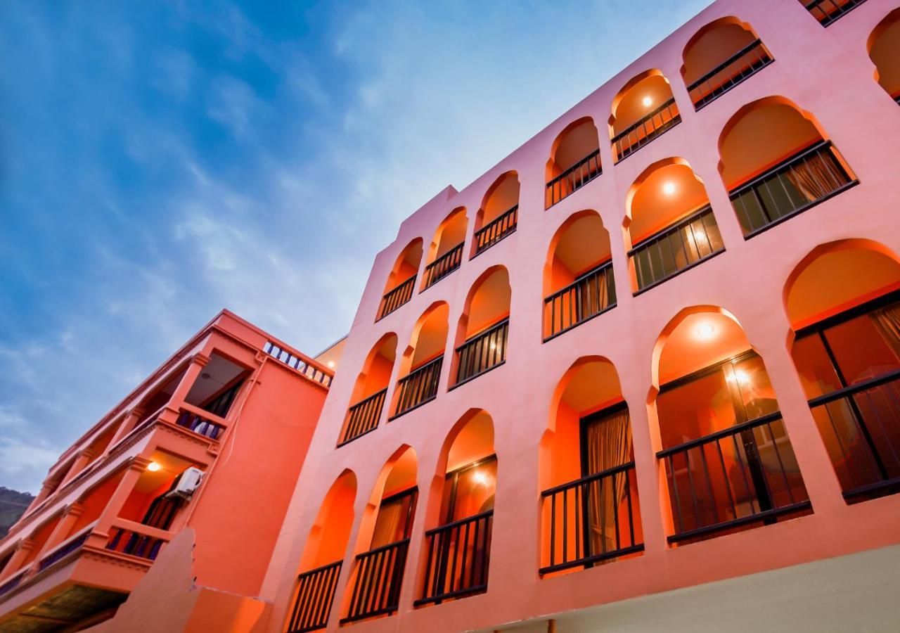 Khaleej Mass Hotel Patong Extérieur photo