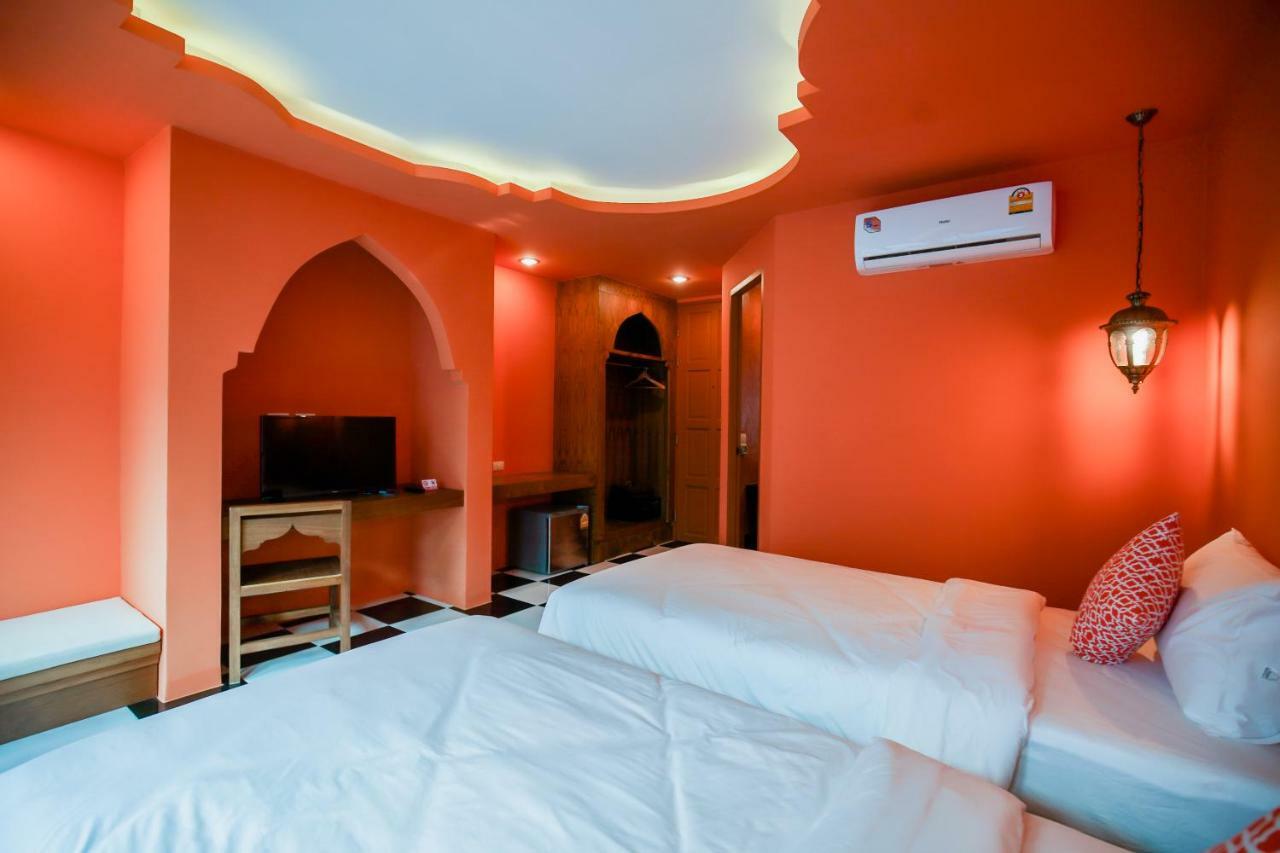 Khaleej Mass Hotel Patong Extérieur photo