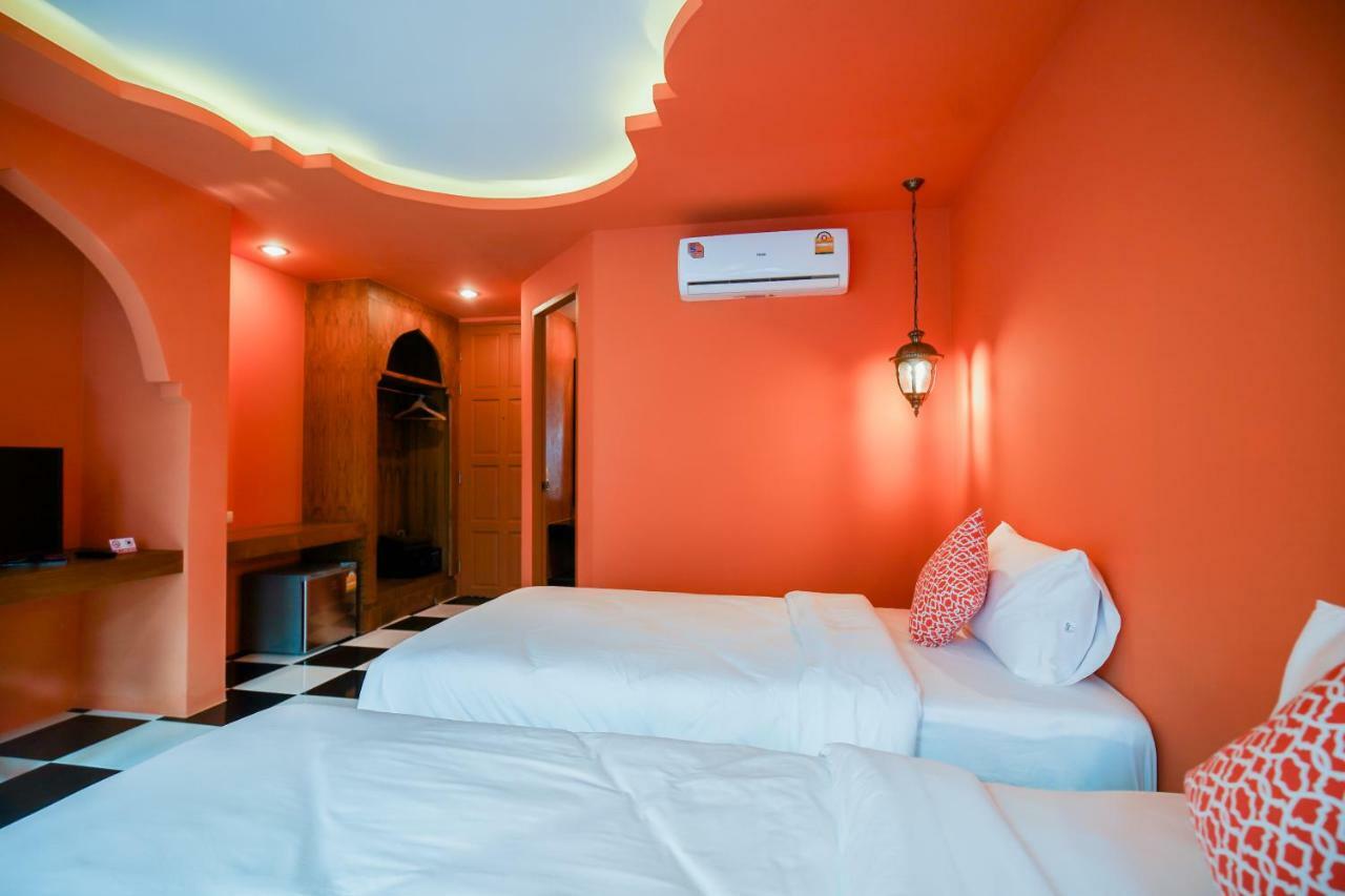 Khaleej Mass Hotel Patong Extérieur photo